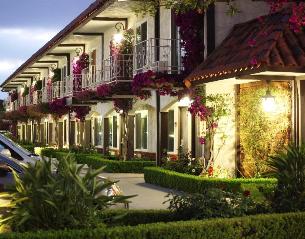 Laguna Hills Lodge-Irvine Spectrum